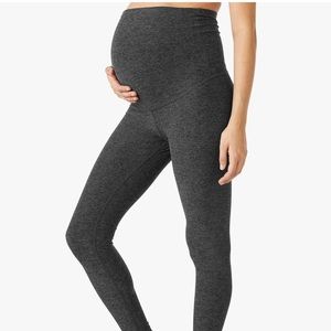 Beyond the bump space dye charcoal leggings. Perfect condition. Size small.